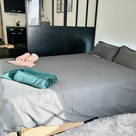 Apartment Le Cosy I Wifi - Calme - Lit Double *